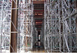 【地鐵腳手架】建設(shè)你來(lái)做，危險(xiǎn)我來(lái)?yè)?></a>
                </p>
            </div>
            <div   id=